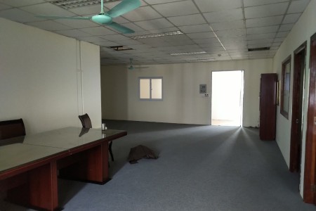 Vp 100m2 chỉ 15TR bao phí. Nguyễn Lương Bằng. Chỗ đỗ oto