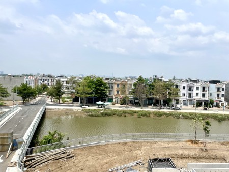 Căn hộ MT Eastmark City 2PN, view sông, 2.45 tỷ, 0919 838 703