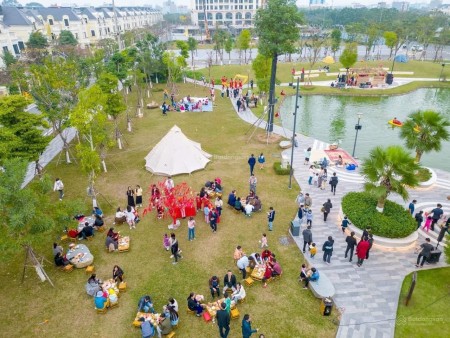Đi đến slide 4