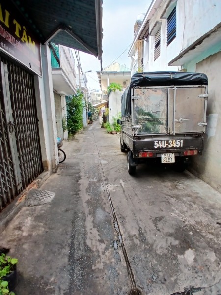 Nhà HXT, BTCT 2 Tầng, Trường Chinh, 60M2, chỉ 7.2 Tỷ.