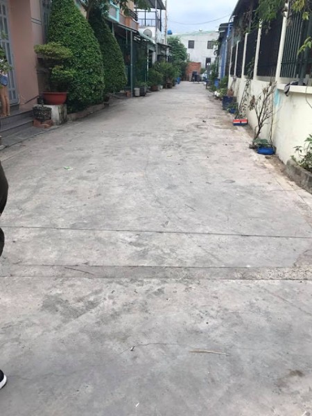 Nhà SHR. 125m Cấp 4 + 5phòng trọ thu 9tr tháng gần Trung Tâm Y Tế TP. Dĩ An. Gía 1,9 tỷ