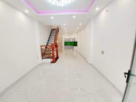 Bán nhà 1/ Lê Quang Định, P.1, Q.Gò Vấp, 1 trệt 2 lầu (60m2). Hẻm oto 5m, sổ hồng riêng. Giá 2tỷ600