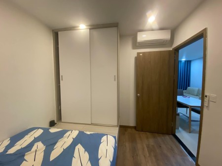 Chung cư Hoa Sen. Lạc Long Quân.Q11: 98m2, 3p ngủ, nội thất , 15tr/tháng