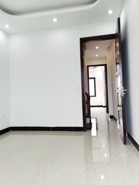 Chỉ 1,79 tỷ sở hữu ngay căn nhà 3 tầng sát vách Hà Đông giá ưu đãi, ô tô đỗ cửa