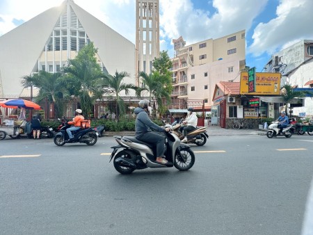Đi đến slide 6