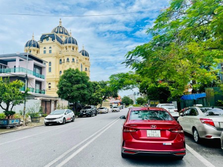 Biệt thự trung tâm Bãy cháy khu sầm uất du lịch bậc nhất Hạ Long
