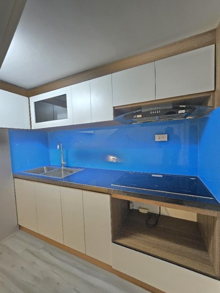 Bán nhà quận Đống Đa, Chùa Bộc 15m2 , MT 2.9m Giá 4.9 Tỷ - Gần mặt phố