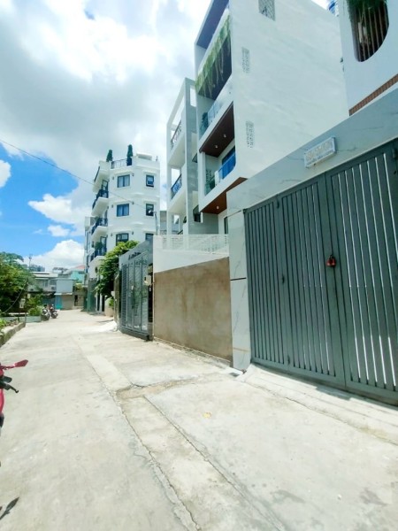 BÁN NHÀ GÒ VẤP NGUYỄN VĂN LƯỢNG 64M2 2 LẦU XE, HƠI VÀO NHÀ KHU PHÂN LÔ GIÁ TỐT.