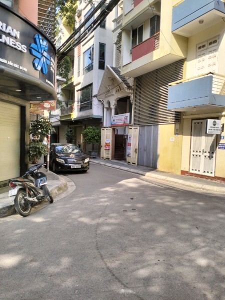 Siêu hiếm! Bán nhà phố Hoàng Ngân Cầu Giấy. Kinh doanh, oto vào nhà.
