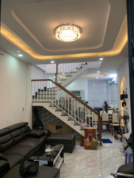 Nhà Đẹp Sổ Đẹp Vị Trí Đẹp Pháp Lý Sạch, Giá Tốt !!