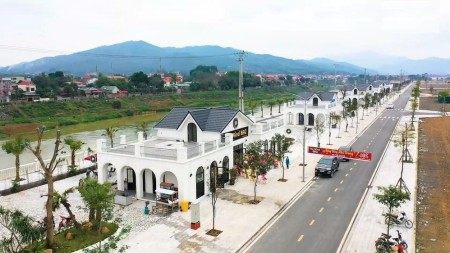 Đi đến slide 4