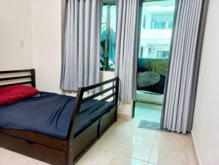 Cho thuê Chung cư Trương Quyền, Phường 6, Quận 3: 80m2, 2p ngủ, 2wc, 12tr