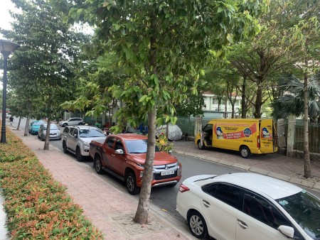 Văn Phòng Cho Thuê Quận 8 - 1 trệt 1 lầu - 8x10m - 151m2 - 15 triệu - Ô Tô Đậu Thoải Mái- 0907456379