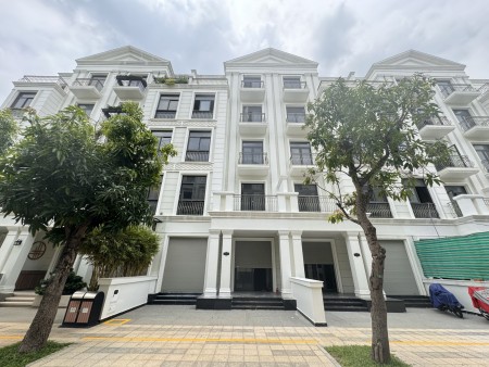 Bán nhà phố 84m2 - Glory - giá bán top 1 toàn khu Vinhomes Grand Park tháng 10/2024