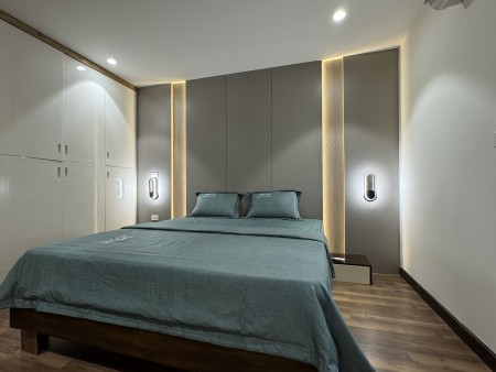 Cắt lỗ 3 ngủ 135m tòa D, giá rẻ hơn thị trường 300 triệu. Hỗ trợ vay
