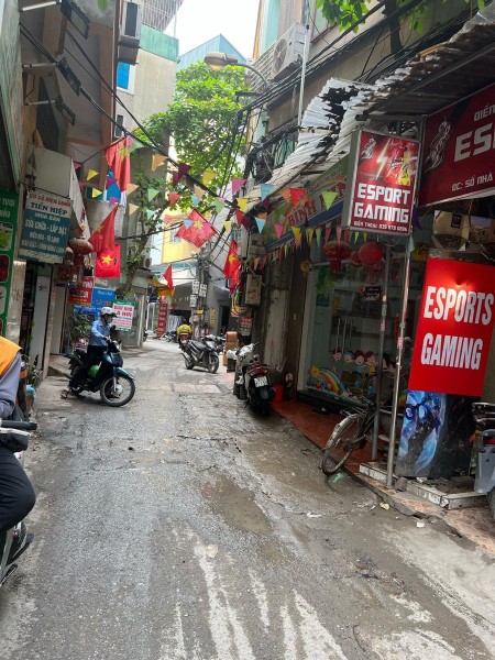 Bán nhà Mễ Trì! DT 60m2, 2 mặt tiền, Kinh doanh tốt, Ngõ ô tô đi lại! Giá: 13tỷ LH: 0946 545885