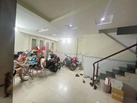 Bán nhà phố 5 lầu HXH tới cửa Tô Hiến Thành 48m2(6x8) gần Big C chỉ 7 tỷ chút.
