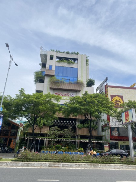 Cho Thuê Mặt Bằng Kinh Doanh Đắc Địa Tại Đường Nguyễn Văn Linh