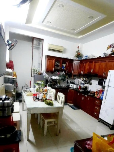 BÁN GẤP NHÀ HẺM XE TẢI TRÁNH NHAU, QL13, GẦN VẠN PHÚC CITY, 76m2; CHỈ 6,5 TỶ.