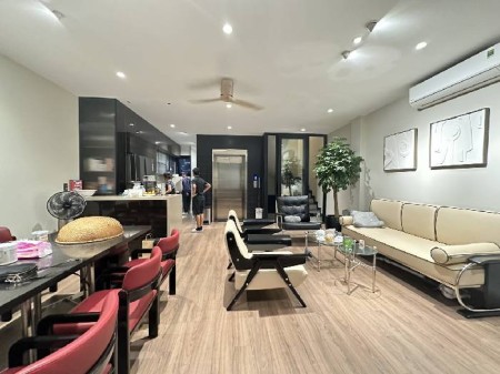 Bán nhà Phường Bồ Đề 7 tầng thang máy diện tích 60 mét vuông gara ô tô gần Nguyễn Văn Cừ, Hồng Tiến