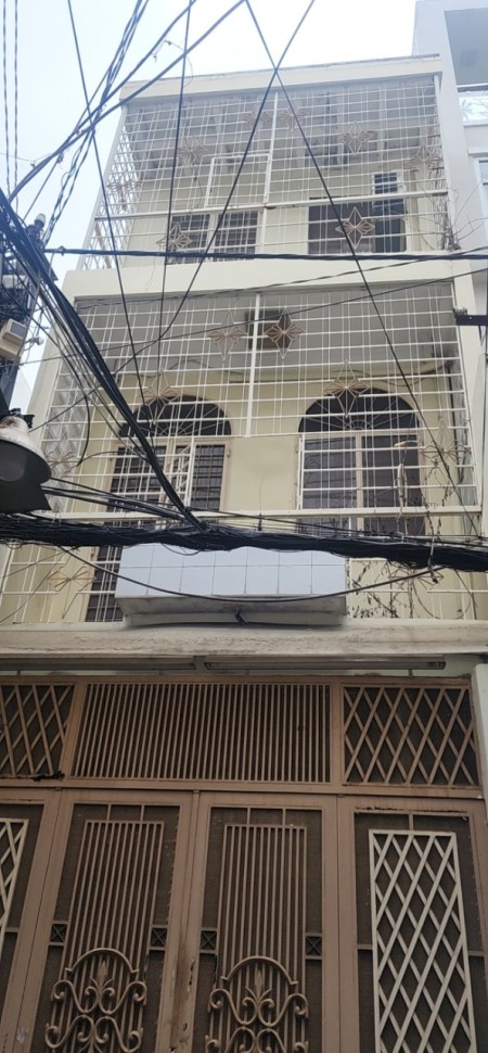 Chính chủ cho thuê nhà HXH đường Trần Bình Trọng, 3 tầng, DTXD 36m2, diện tích sàn 100.4m2