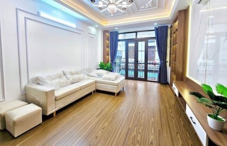 Phân lô Kim Đồng, vỉa hè, ô tô tránh, thang máy, 45m2 - 6 tầng, giá 10.5 tỷ có TL.
