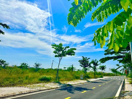 Bán đất thổ cư 100%, giáp ranh Bình Chánh, sổ hồng đầy đủ giá chỉ tầm 1.6tỷ