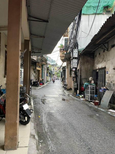 Bán nhà ngõ 197 Phúc Lợi 39m2, 3 tầng đẹp, ngõ thông, 4,6 tỷ