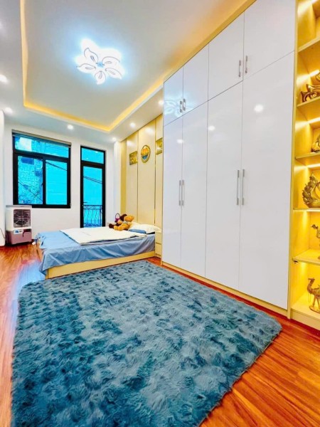 BÁN NHÀ THÁI HÀ, NGÕ THÔNG TỨ TUNG, 50M CHỈ 8,5 TỶ, NGÕ Ô TÔ 4 CHỖ VÀO THẲNG NHÀ.