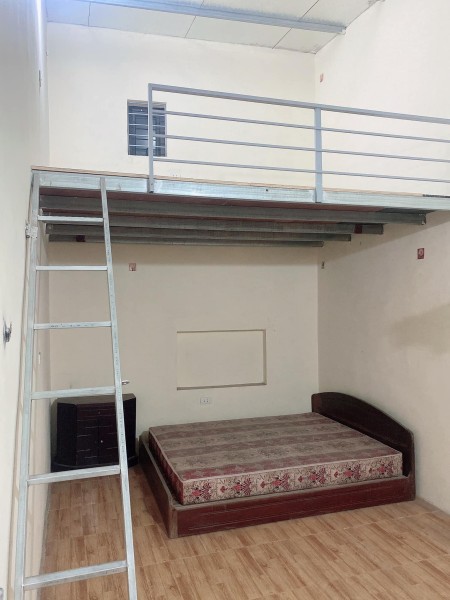 Bán đất tặng nhà C4 Cầu Cốc Nam Từ Liêm 35m2 MT 3m 2.1 tỷ vài bước oto đầu tư hoặc ở.