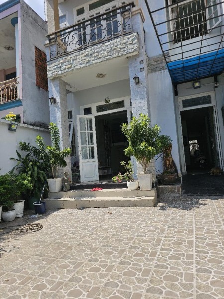 Bán nhà đẹp Huỳnh Tấn Phát, 3 tầng cũ ngang 6m X dài 24m