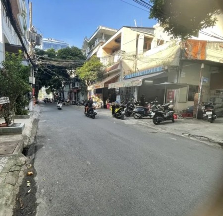 CHỦ CẦN BÁN GẤP LẮM RÙI,NHÀ CÁCH ĐƯỜNG LỚN 2 PHÚT ĐI BỘ, XE HƠI VÔ TẬN CỬA GIÁ 5 TỶ2