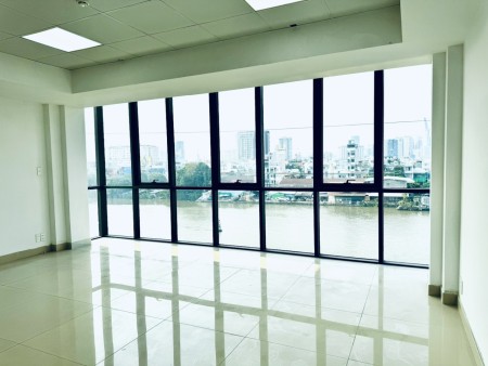 Cần cho thuê văn phòng quận 7 mặt tiền đường lớn 2 chiều số 633 Trần Xuân Soạn P. Tân Hưng Quận 7