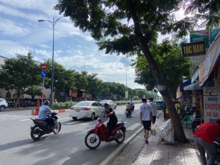 Đi đến slide 3