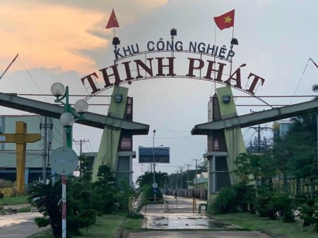 Cho thuê nhà nguyên căn mặt tiền đường nhựa Tỉnh Lộ 824 (TL830) Bến Lức Long An