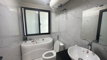BÁN NHÀ MP NGHI TÀM, YÊN PHỤ, TÂY HỒ. KD SẦM UẤT- Ô TÔ TRÁNH ĐỖ NGÀY ĐÊM CHỈ 26,8 TỶ.