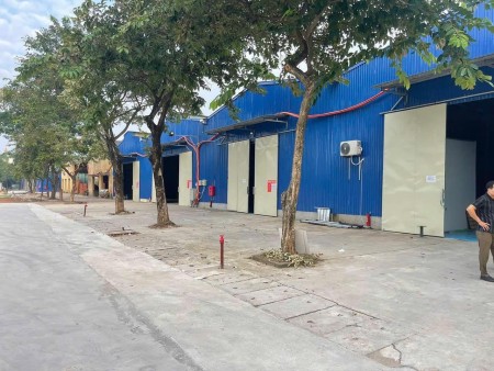Cho thuê 240m2 - 430m2 kho xưởng khu vực đường 72Cũ La Phù Hoài Đức Hà Nội