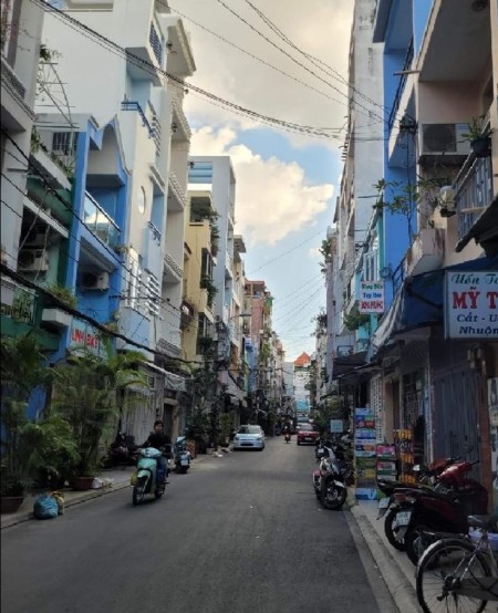 BÁN NHÀ PHƯỜNG 9 TÂN BÌNH, GẦN LÝ THƯỜNG KIỆT, 4X11, HẺM XE TẢI, NHỈNH 3 TỶ