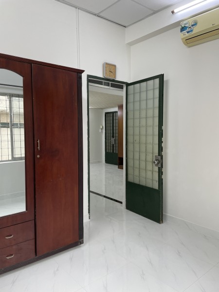Cần cho thuê căn hộ chung cư 2p ngủ ở 189B Cống Quỳnh, Q1,giá 10tr/tháng