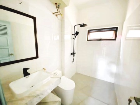Nhà 5 tầng ngõ 399 Âu Cơ 45m2 4PN gần thung lũng hoa Tây Hồ