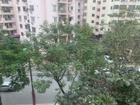 Bán nhà mặt phố Trung Kính 60m2 kinh doanh hái ra tiền, 18 tỷ
