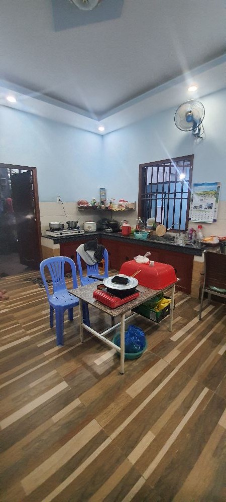 BÁN NHÀ NỞ HẬU, MẶT TIỀN CHỢ LINH XUÂN KINH DOANH SẦM UẤT, 188m2, CHỈ 8 TỶ