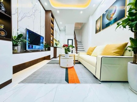 BÁN NHÀ GẤP ÂU CƠ - TÂY HỒ 40M GẦN ĐƯỜNG Ô TÔ MẶT TIỀN 5M 5 TỶ
