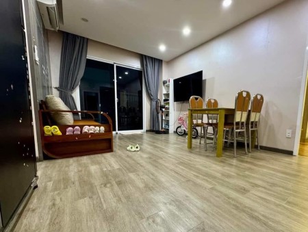 2PN-2WC Tại Chung Cư Bigemco Quận 11 Dt:70m2 Giá thuê 11tr Nội thất đầy đủ, hầm xe ô tô