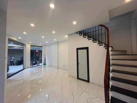 BÁN NHÀ – ĐƯỜNG TRẦN PHÚ – 5 TỶ HƠN – TRUNG TÂM HÀ ĐÔNG – DỊCH VỤ VIP NGÀY ĐÊM
