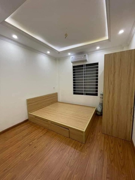 CẦN BÁN GẤP NHÀ DỐC TAM ĐA 43M2, X5 TẦNG GIÁ CHỈ HƠN 8 TỶ NGÕ CÁCH PHỐ 50M