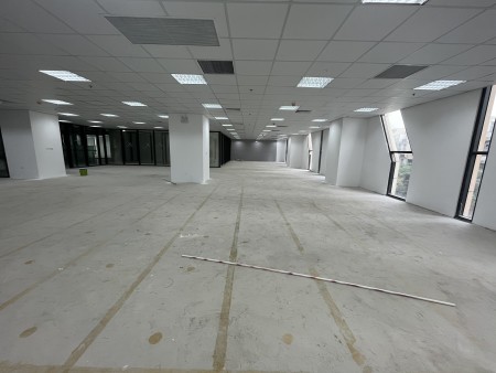 CHO THUÊ 83m - 791m2 SÀN VĂN PHÒNG TẠI TÂY HỒ