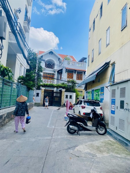 Đi đến slide 4