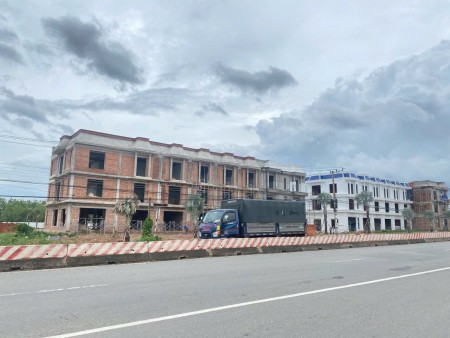 Đi đến slide 8