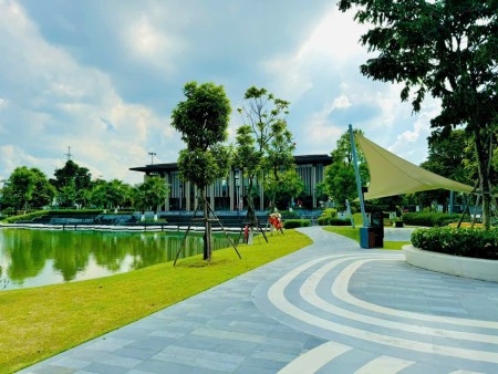 Đi đến slide 2